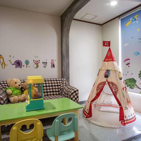 Famille Spa Resort Seogwipo Ngoại thất bức ảnh