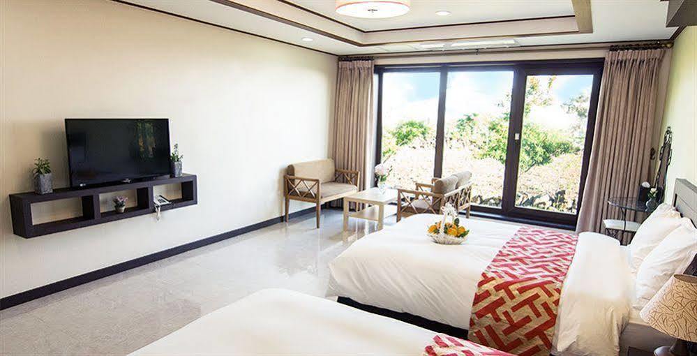 Famille Spa Resort Seogwipo Ngoại thất bức ảnh
