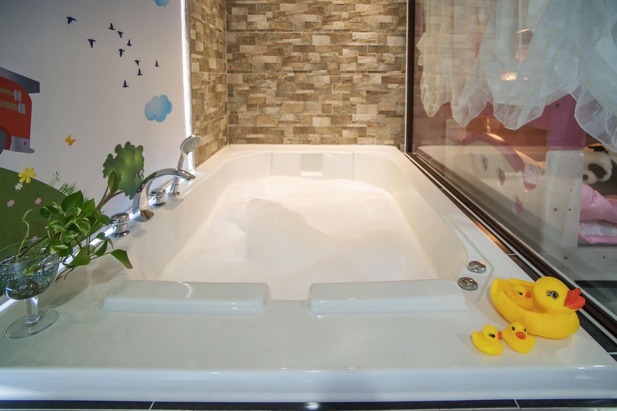 Famille Spa Resort Seogwipo Ngoại thất bức ảnh