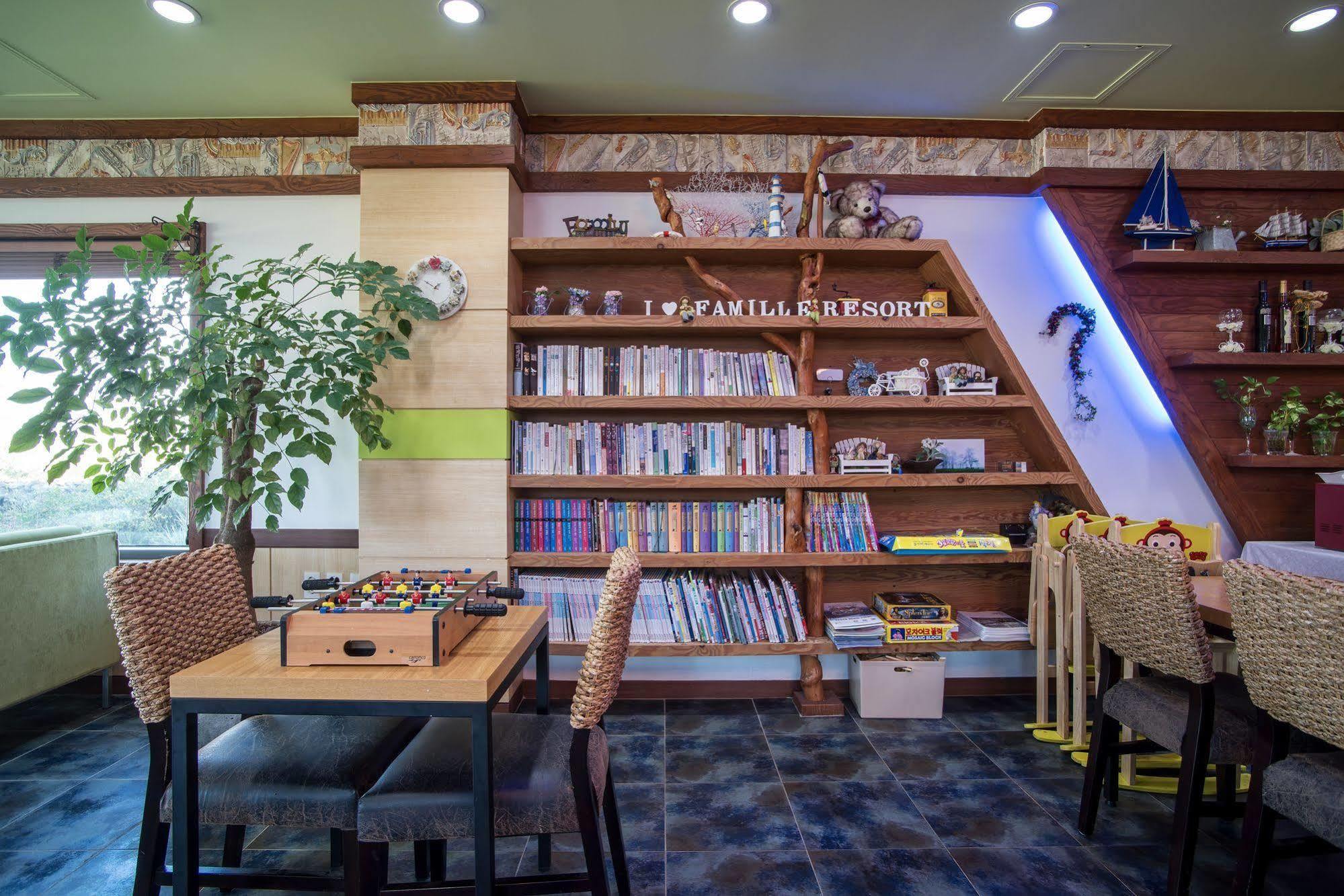Famille Spa Resort Seogwipo Ngoại thất bức ảnh