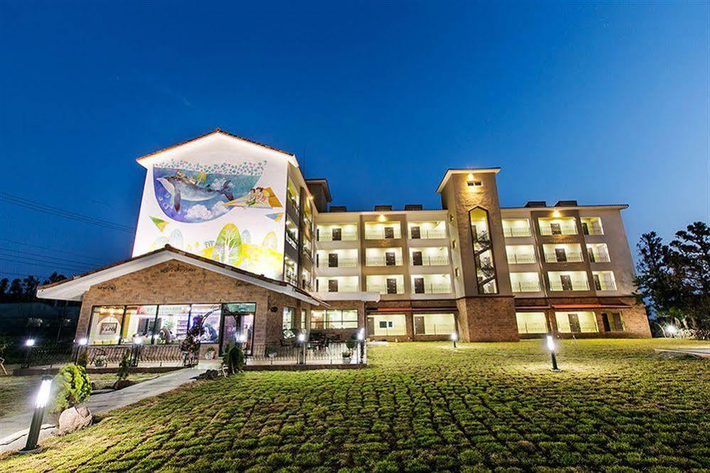 Famille Spa Resort Seogwipo Ngoại thất bức ảnh