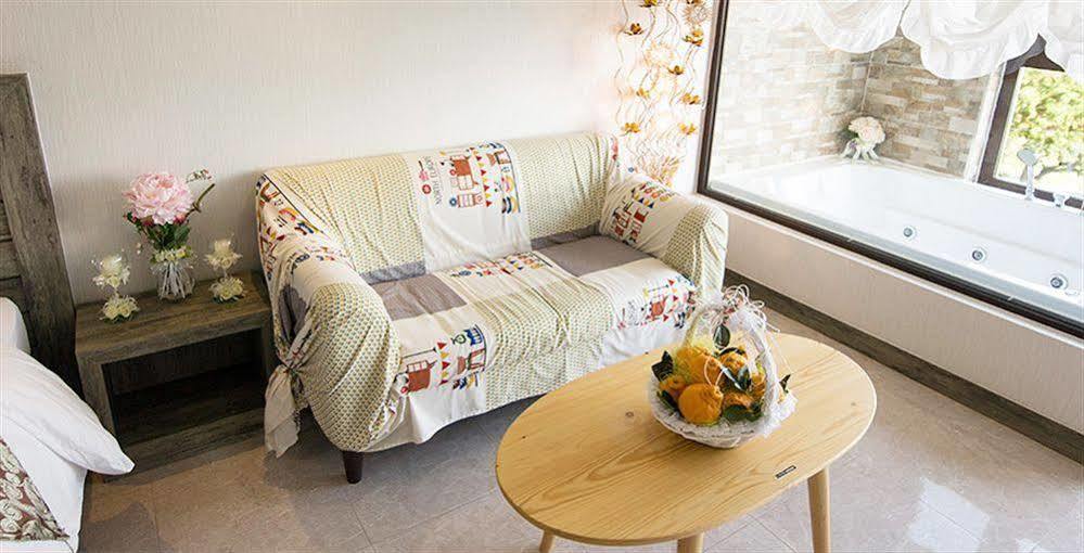 Famille Spa Resort Seogwipo Ngoại thất bức ảnh